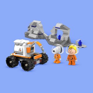 LiNooS Peanut® Snoopy Space Traveler Space Rover Explorer Building Block Set-One Quarter