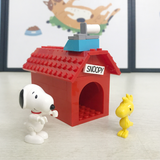 LiNooS Peanuts® Snoopy Every Day Fun Snoopy's Doghouse Building Block Set
