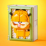 Pleyerid Garfield Daydreams Comic Book Stationery Holder Building Block Set-One Quarter