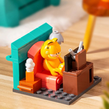 Pleyerid Garfield Lazy Cat Sitting in Recliner Building Block Set-One Quarter